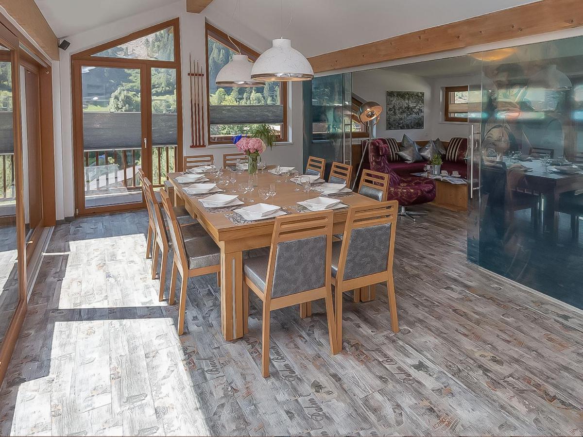 Apart Central - Premium Mountain&Garden Mayrhofen Bagian luar foto