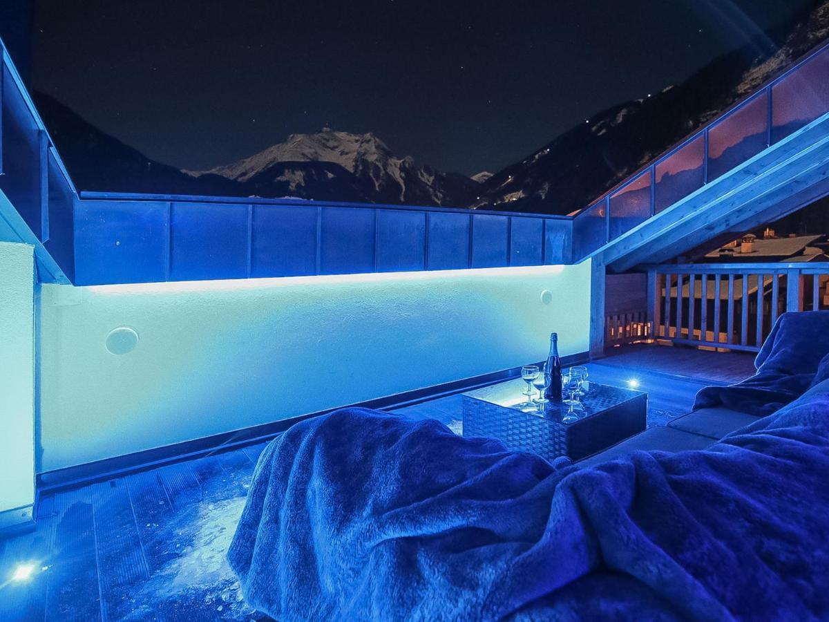 Apart Central - Premium Mountain&Garden Mayrhofen Bagian luar foto