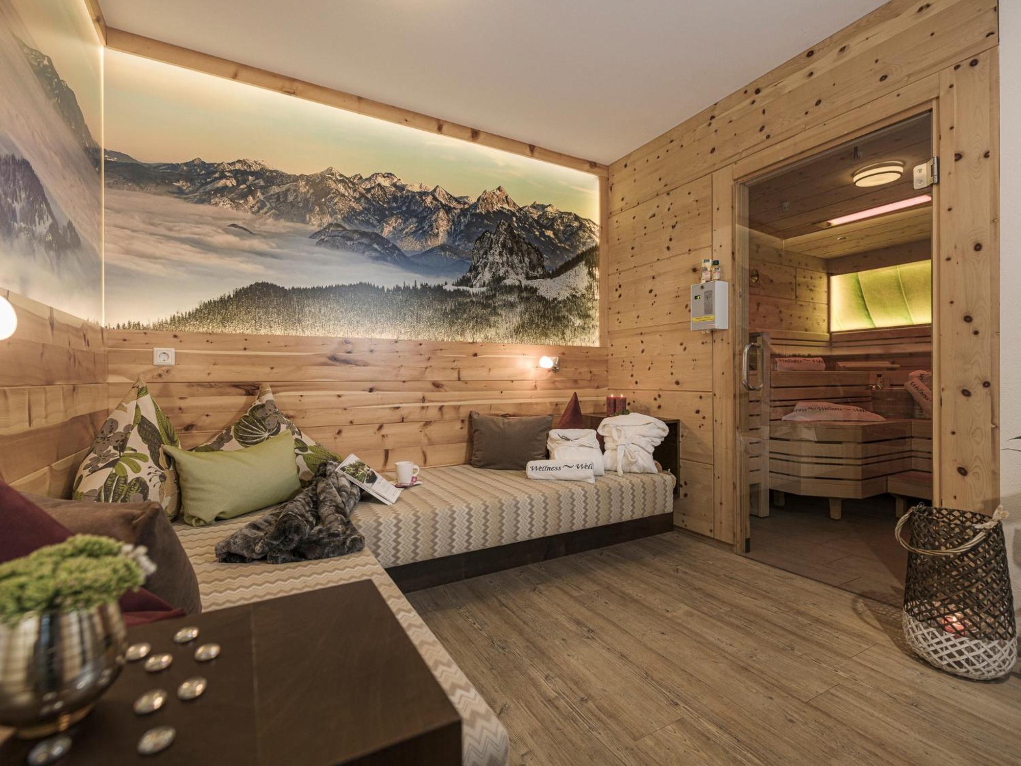 Apart Central - Premium Mountain&Garden Mayrhofen Ruang foto