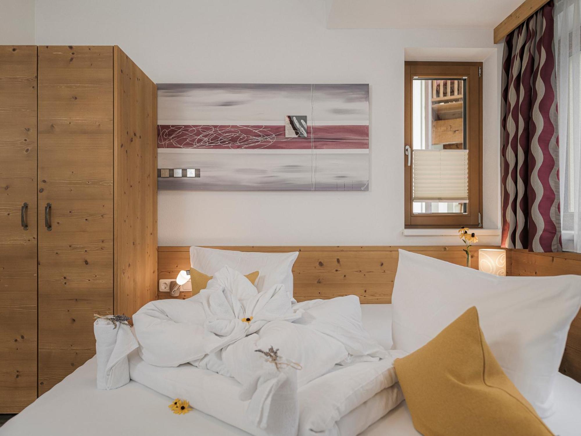 Apart Central - Premium Mountain&Garden Mayrhofen Ruang foto