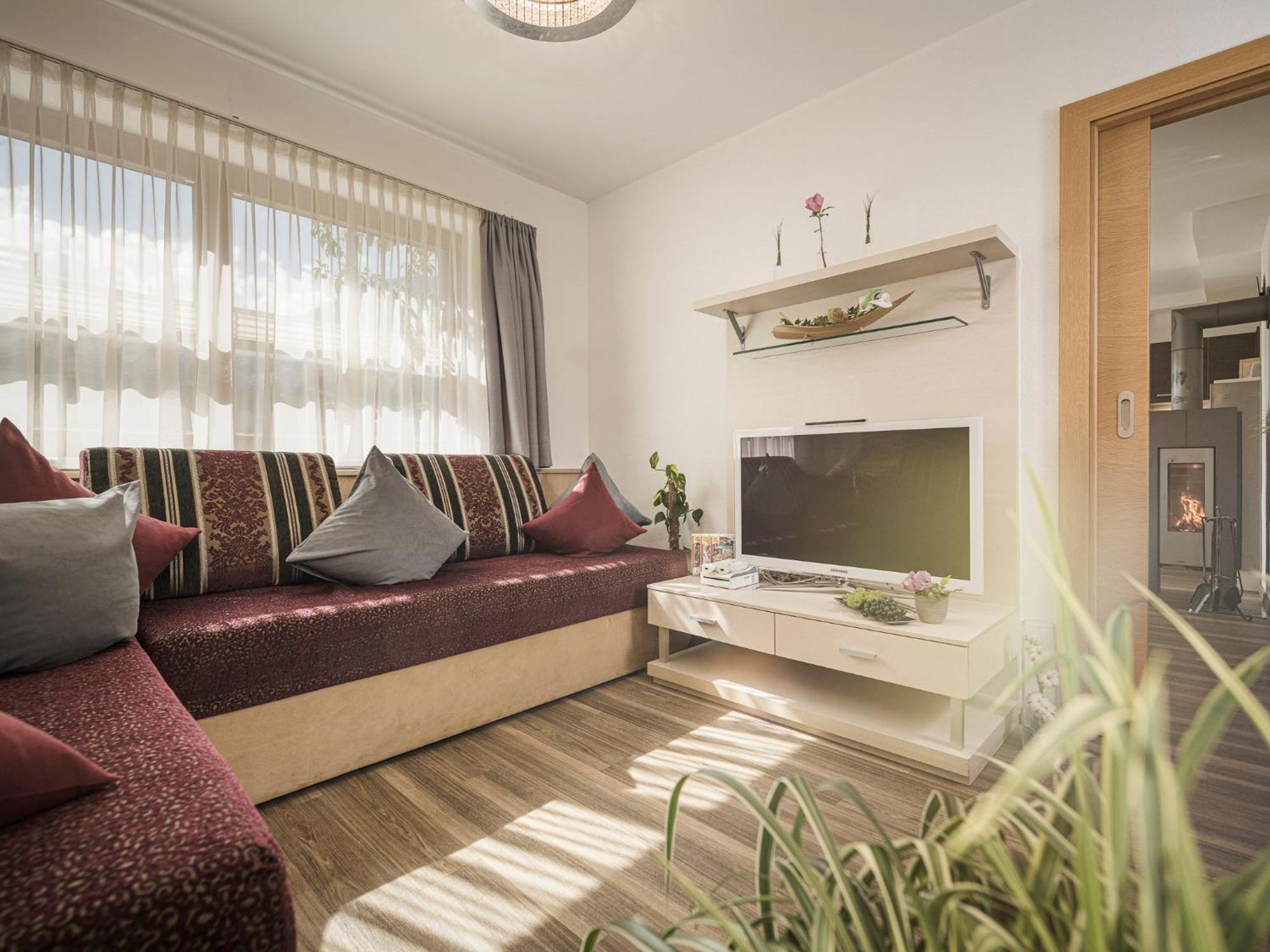 Apart Central - Premium Mountain&Garden Mayrhofen Ruang foto